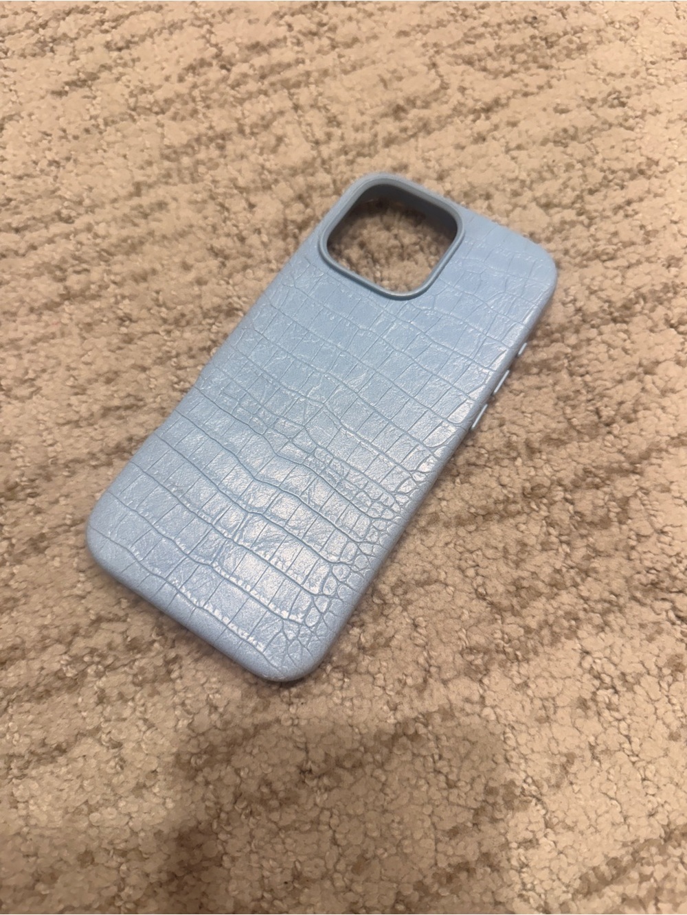 Light Blue Croc-Texture Phone Case - Sleek Protective Cover iPhone 16 pro max